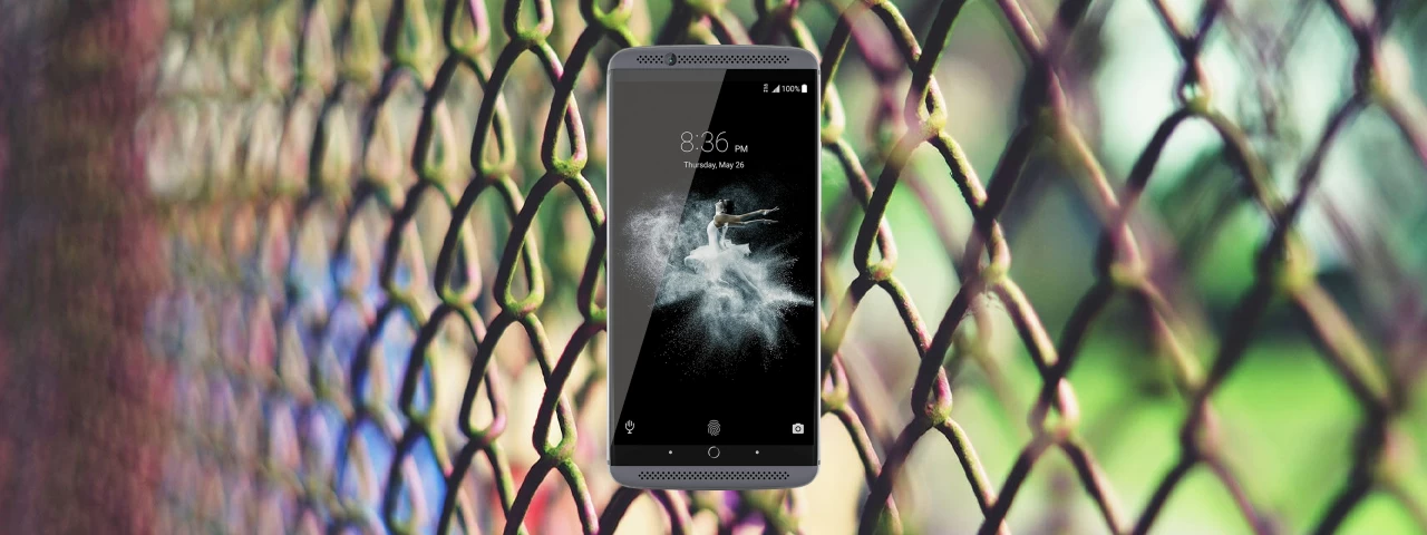 Axon 7 Cover